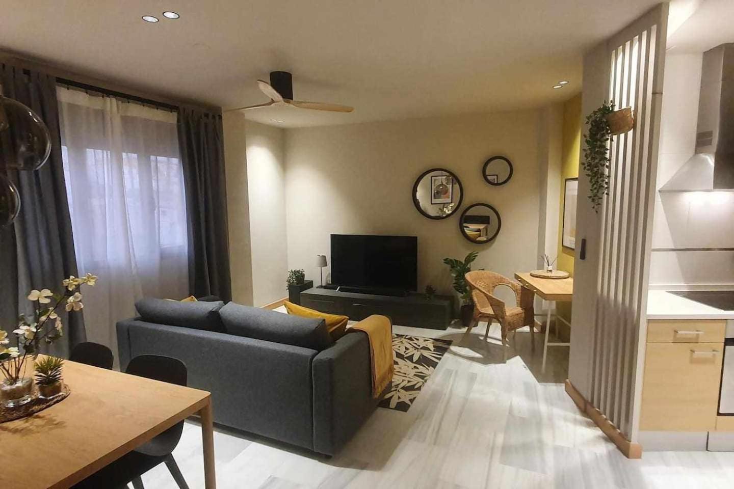 Apartamenticos Studio 98 Сарагоса Экстерьер фото